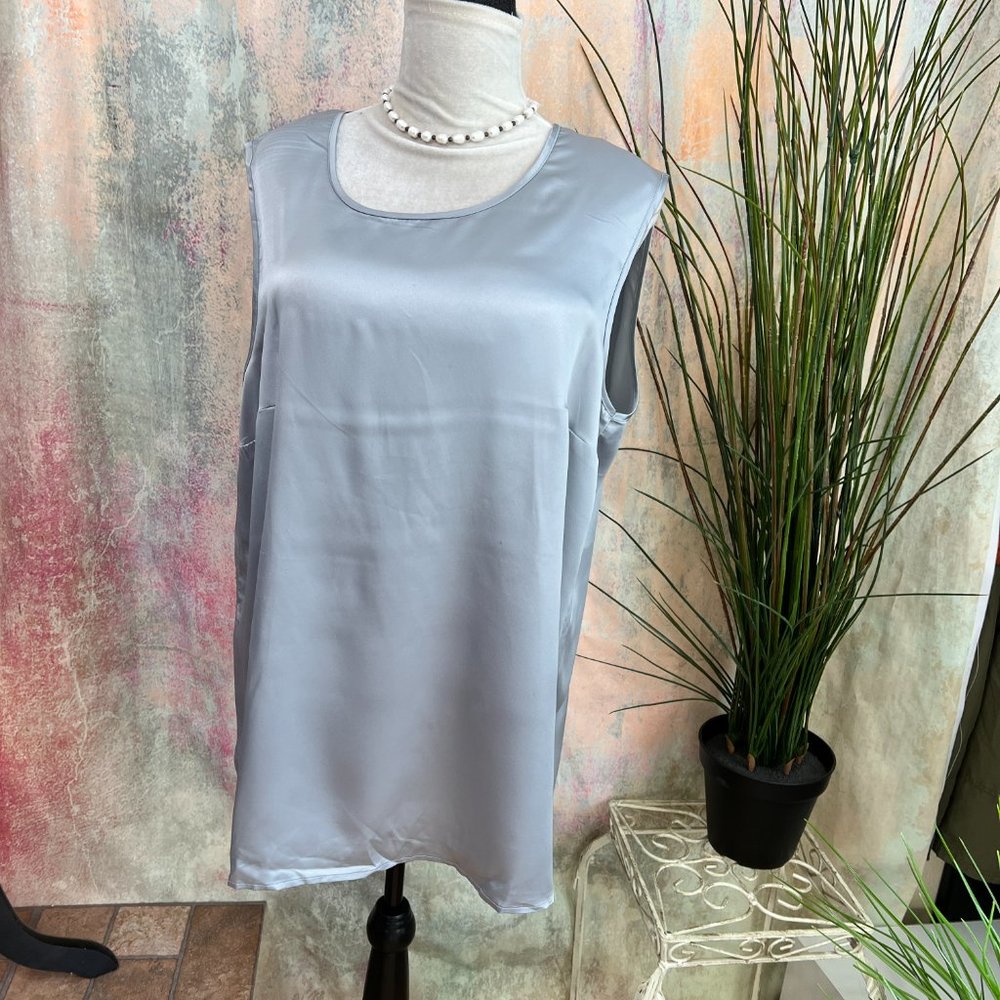 Surprise 2 Classic Basic Items Plus Size Tank Top… - image 6